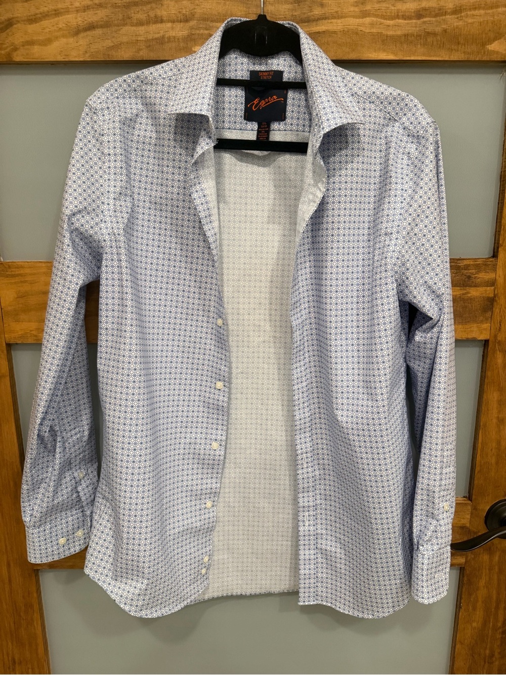 Egara Light Blue Micro-Pattern Button-Down Shirt 15 1/2 32/33